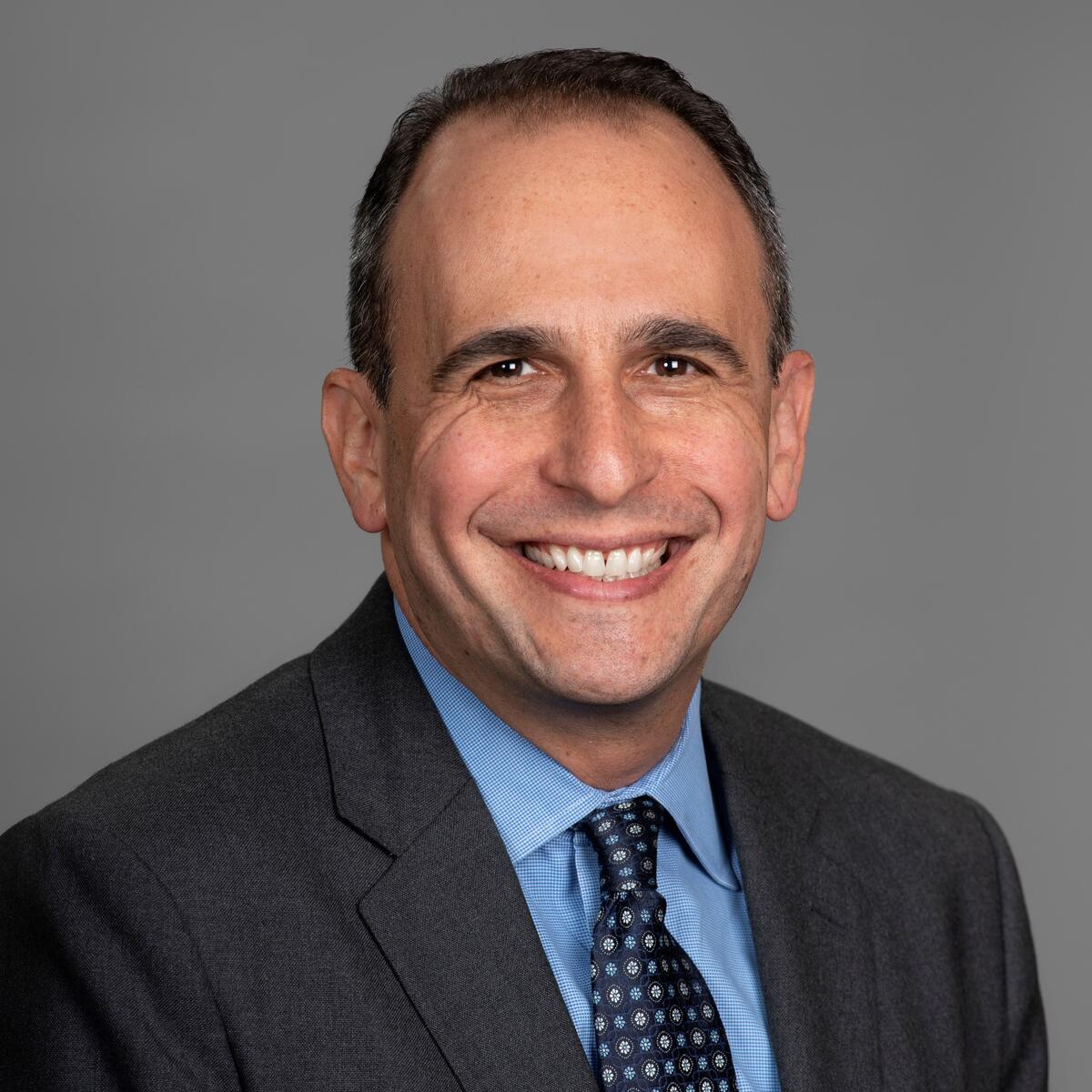 headshot of Dan Gruber
